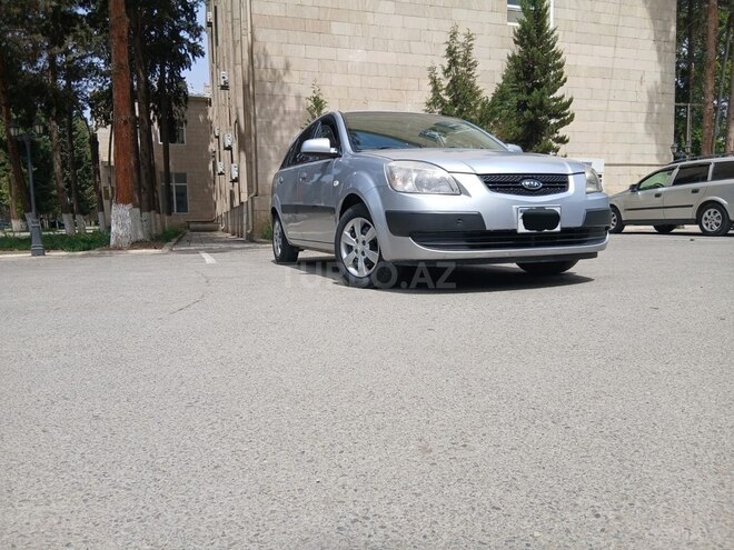 Kia Rio 2006, 231,000 km - 1.4 l - Şirvan