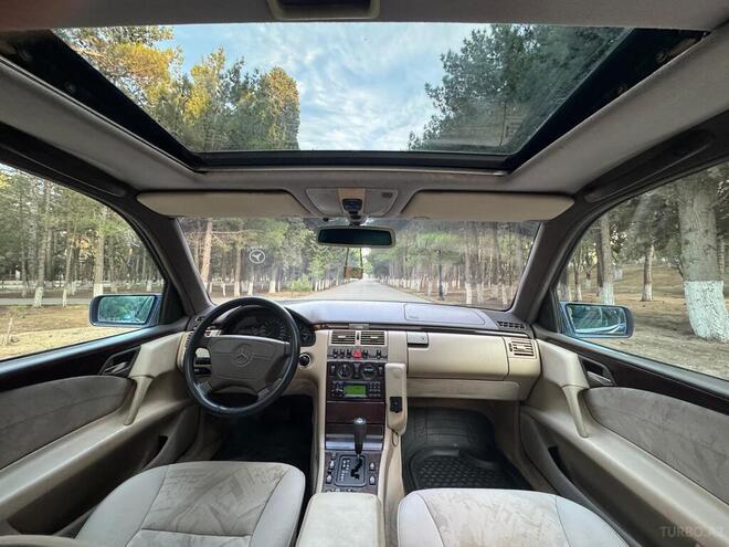 Mercedes E 230 1998, 325,000 km - 2.3 l - Sumqayıt