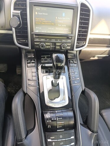 Porsche Cayenne 2011, 100,000 km - 3.6 l - Qusar