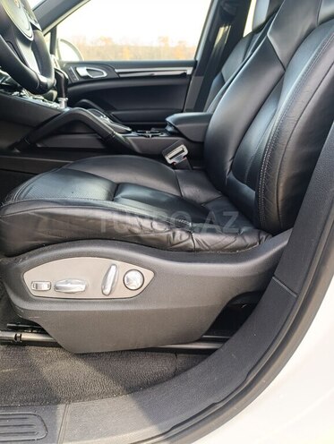 Porsche Cayenne 2011, 100,000 km - 3.6 l - Qusar