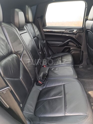Porsche Cayenne 2011, 100,000 km - 3.6 l - Qusar