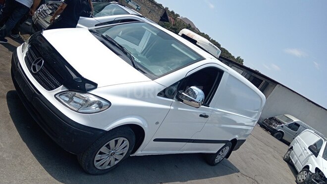 Mercedes Vito 111 2008, 237,589 km - 2.2 l - Bakı