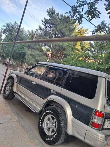 Mitsubishi Pajero 1996, 309,000 km - 2.8 л - Bakı