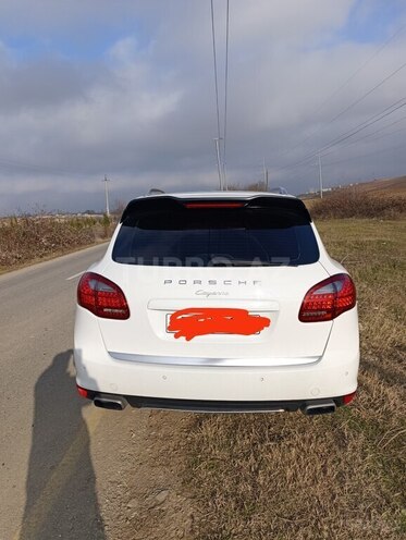 Porsche Cayenne 2011, 100,000 km - 3.6 l - Qusar