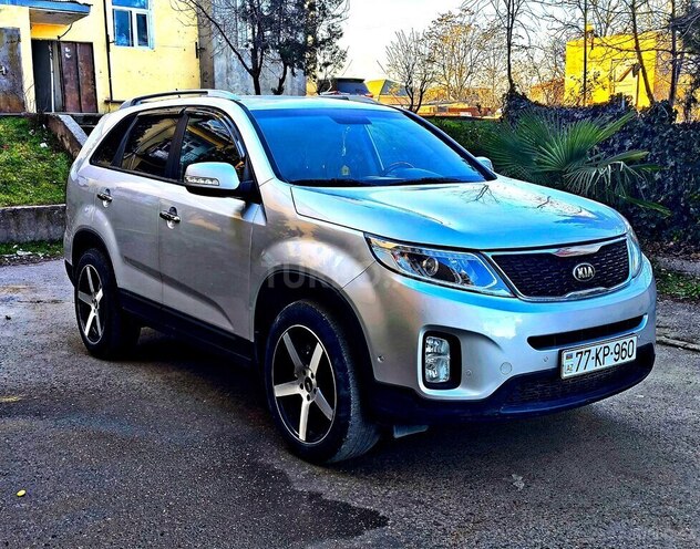 Kia Sorento 2014, 245,000 km - 2.0 l - Quba