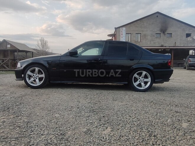 BMW 325 1993, 500,230 km - 2.5 л - 