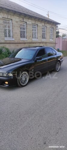 BMW 530 2001, 288,000 km - 3.0 л - Qazax