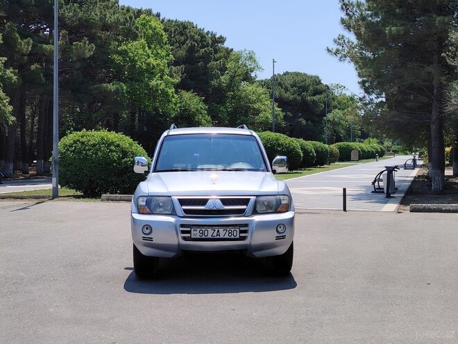 Mitsubishi Pajero 2005, 302,000 km - 3.0 l - Sumqayıt