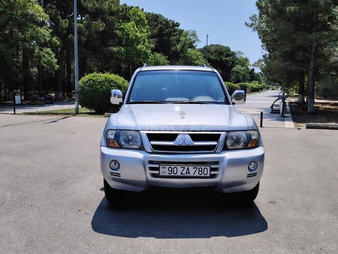 Mitsubishi Pajero 2005, 302,000 km - 3.0 l - Sumqayıt