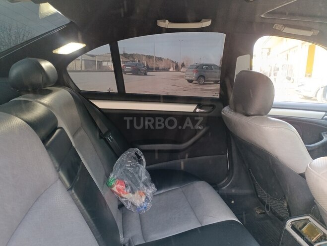 BMW 318 2002, 147,300 km - 2.0 l - Sumqayıt