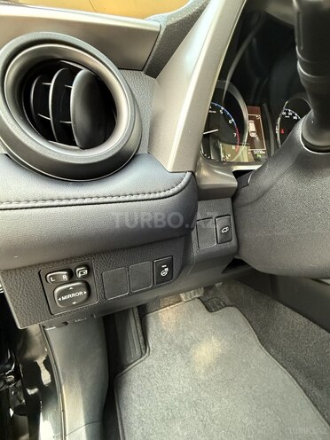 Toyota RAV4 2018, 52,730 km - 2.0 l - Bakı