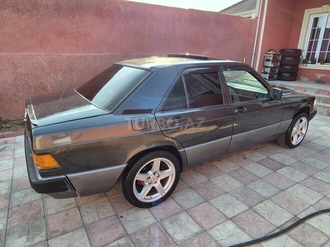 Mercedes 190 1990, 294,000 km - 1.8 l - Bakı