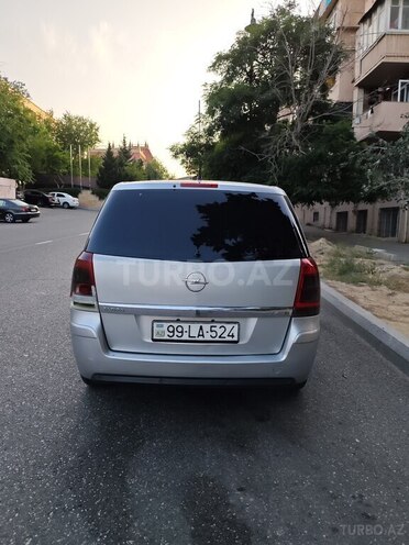 Opel Zafira-7
