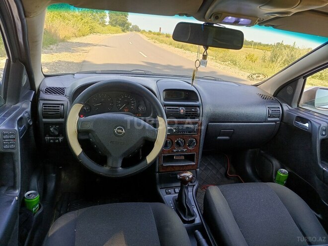 Opel Astra 1998, 485,867 km - 2.0 l - Quba