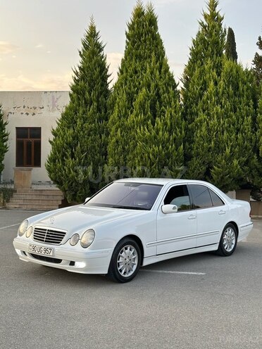 Mercedes E 240 2000, 268,000 km - 2.4 l - Bakı