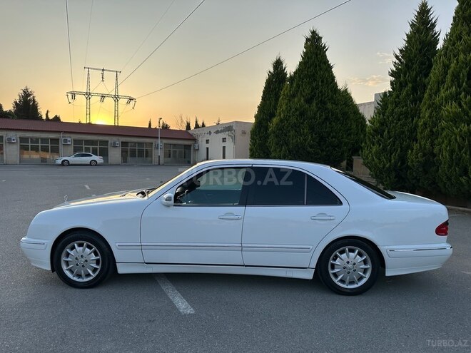 Mercedes E 240 2000, 268,000 km - 2.4 l - Bakı
