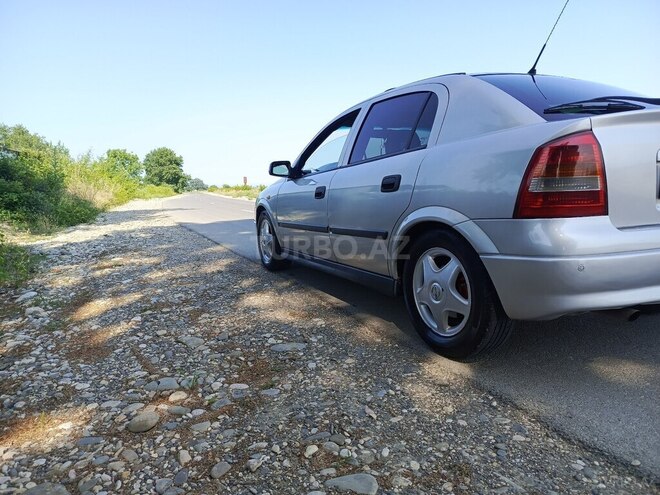 Opel Astra 1998, 485,867 km - 2.0 l - Quba