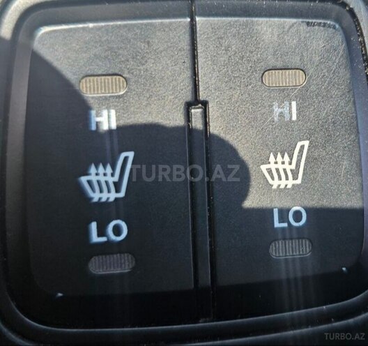 Hyundai Sonata-8