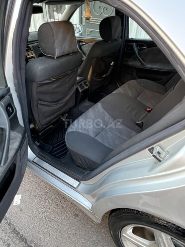 Mercedes E 280 2000, 999,999 km - 2.8 l - Bakı