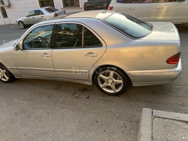 Mercedes E 280 2000, 999,999 km - 2.8 l - Bakı