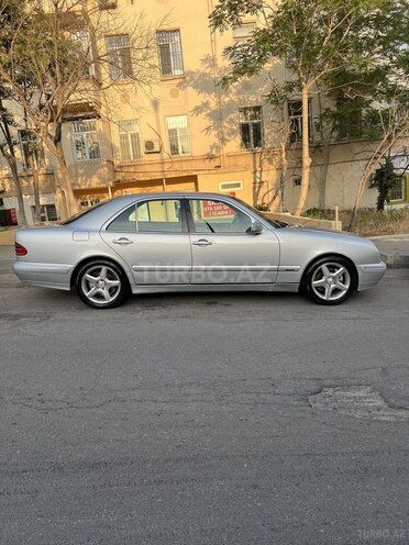 Mercedes E 280 2000, 999,999 km - 2.8 l - Bakı