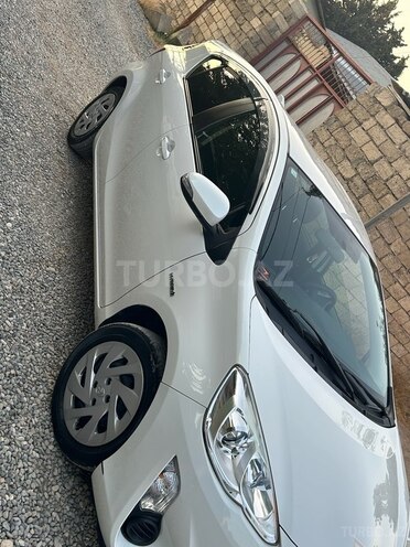Toyota Aqua 2016, 63,000 km - 1.5 l - Bakı