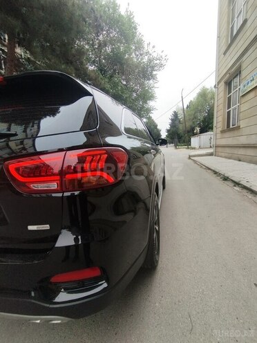 Kia Sorento 2018, 130,200 km - 2.0 l - Sumqayıt