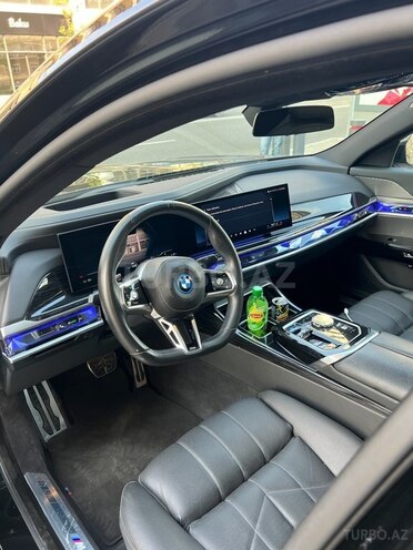 BMW i7 2023, 16,000 km - 0.0 l - Bakı