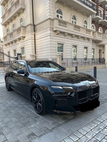 BMW i7 2023, 16,000 km - 0.0 l - Bakı