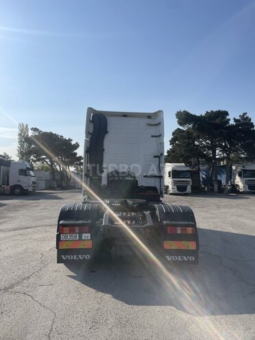 Volvo FH 13 2012, 1,004,000 km - 13.0 l - Bakı