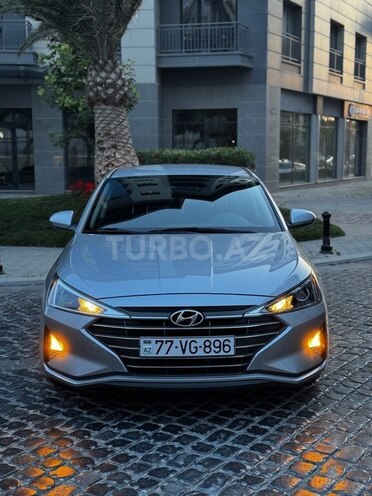 Hyundai Elantra 2019, 105,000 km - 2.0 л - Bakı