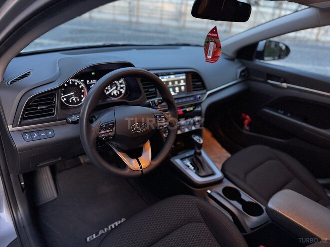 Hyundai Elantra 2019, 105,000 km - 2.0 л - Bakı