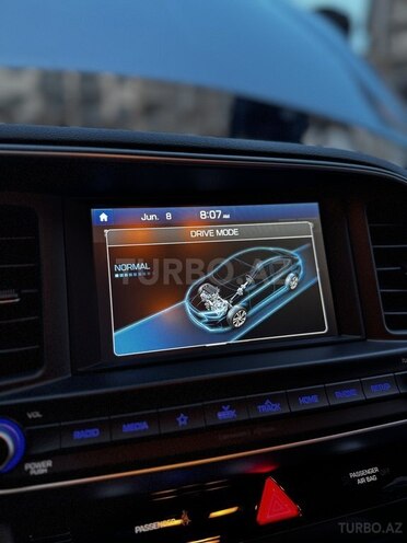 Hyundai Elantra 2019, 105,000 km - 2.0 л - Bakı