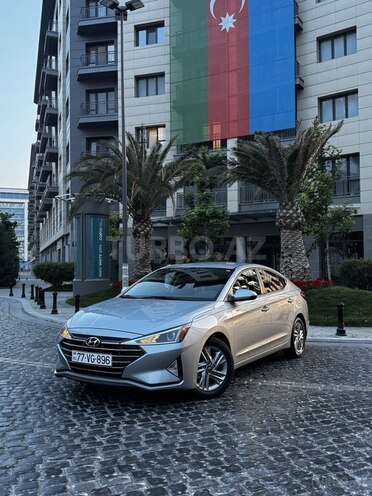 Hyundai Elantra 2019, 105,000 km - 2.0 л - Bakı