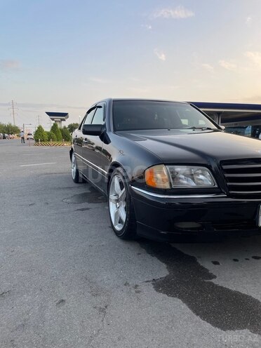 Mercedes C 230 1999, 342,000 km - 2.3 l - Bakı