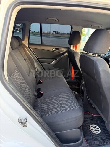 Volkswagen Tiguan 2009, 230,000 km - 2.0 l - Bakı