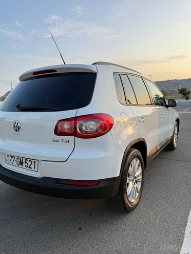 Volkswagen Tiguan 2009, 230,000 km - 2.0 l - Bakı