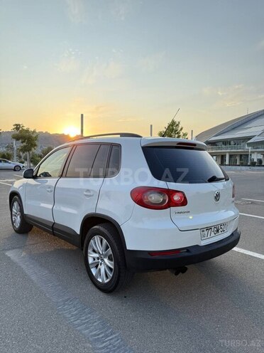 Volkswagen Tiguan 2009, 230,000 km - 2.0 l - Bakı