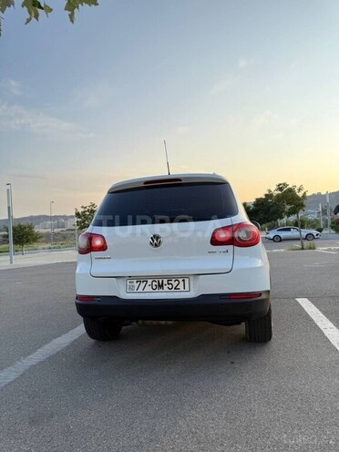 Volkswagen Tiguan 2009, 230,000 km - 2.0 l - Bakı