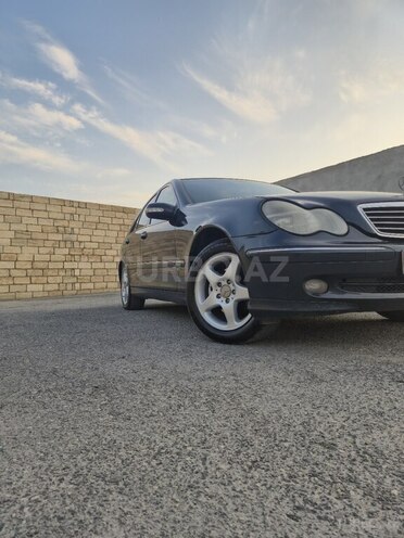 Mercedes C 200 2000, 425,000 km - 2.0 l - Sumqayıt