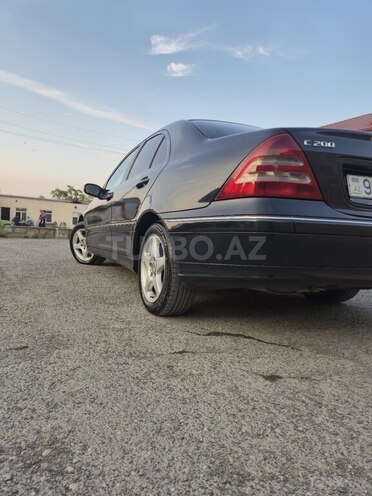 Mercedes C 200 2000, 425,000 km - 2.0 l - Sumqayıt