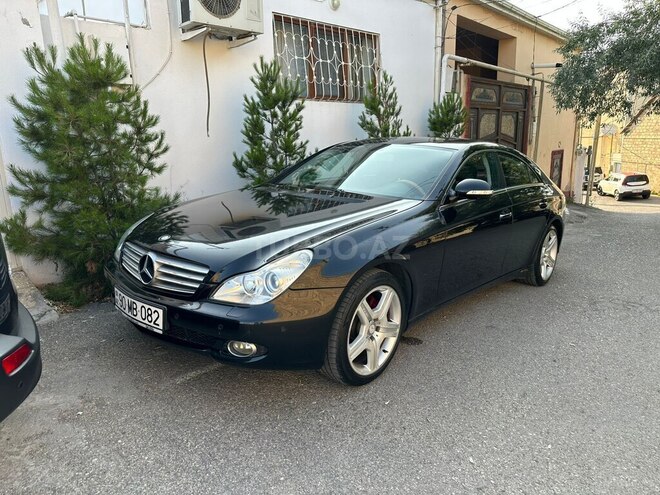 Mercedes CLS 350 2004, 129,000 km - 3.5 l - Bakı