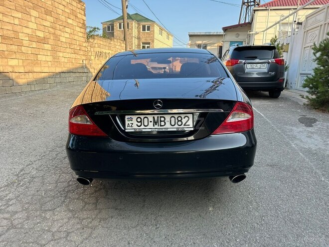 Mercedes CLS 350 2004, 129,000 km - 3.5 l - Bakı