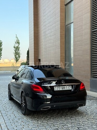 Mercedes C 300-7