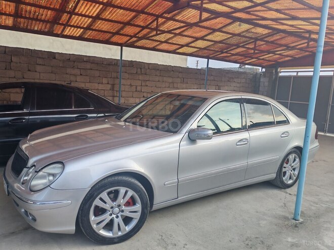 Mercedes E 220 d 2005, 420,000 km - 2.2 l - Naxçıvan