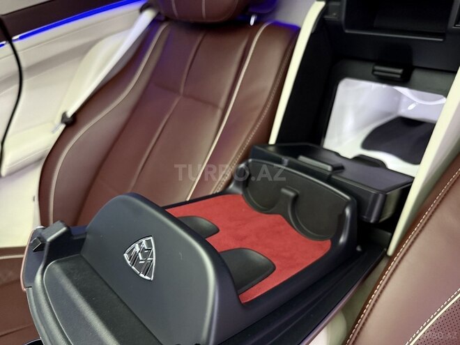 Mercedes-Maybach GLS 600 4MATIC-14