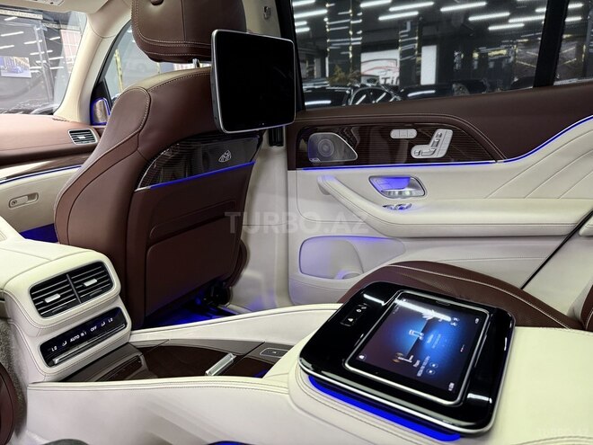 Mercedes-Maybach GLS 600 4MATIC-7