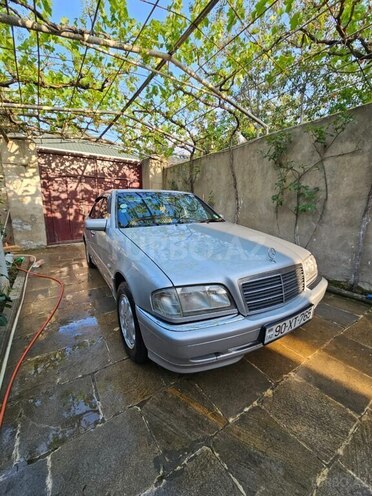 Mercedes C 200 1996, 300,000 km - 2.0 l - Bakı