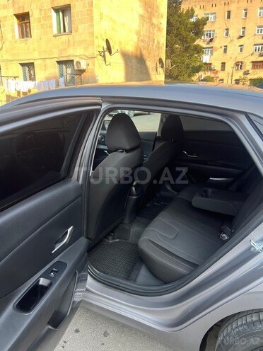 Hyundai Elantra 2023, 27,000 km - 1.6 л - Bakı