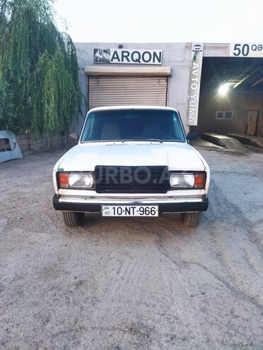 LADA (VAZ) 2107 2005, 85,555 km - 1.6 л - Salyan